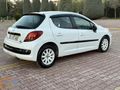 207 PEJO 2007 MODEL CAM TEMİZLİKTE