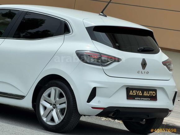 2024 RENAULT CLİO EVOLUTİON OTOMATİK VİTES HATASIZ 60 BİN KMDE