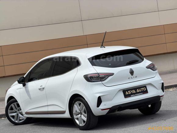 2024 RENAULT CLİO EVOLUTİON OTOMATİK VİTES HATASIZ 60 BİN KMDE