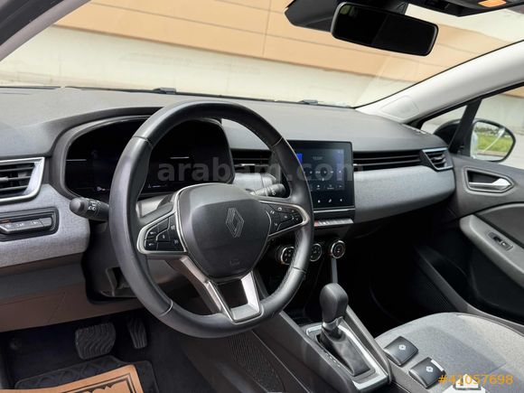 2024 RENAULT CLİO EVOLUTİON OTOMATİK VİTES HATASIZ 60 BİN KMDE
