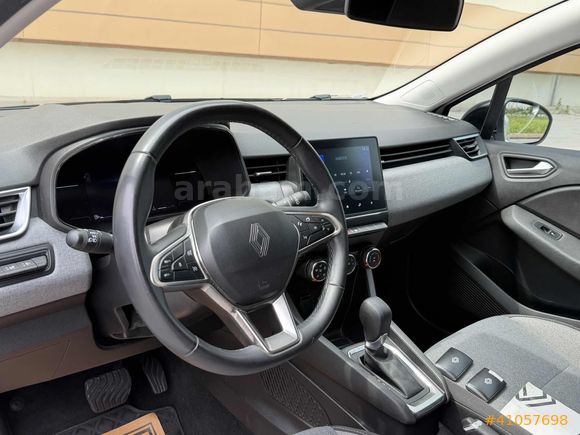 2024 RENAULT CLİO EVOLUTİON OTOMATİK VİTES HATASIZ 60 BİN KMDE