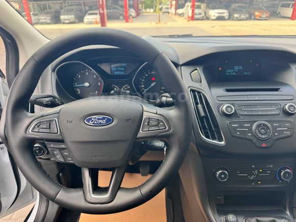 Galeriden Ford Focus 1.6 TDCi Trend X 2015 Model Adana