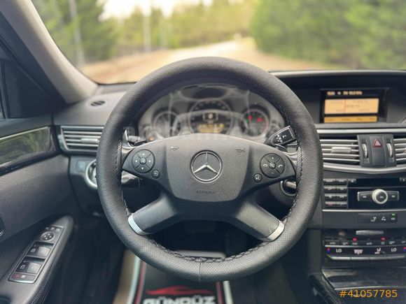 GÜNDÜZ GALERİDEN KOLDAN VİTES MERCEDES E220 CDI FULL BAKIMLI
