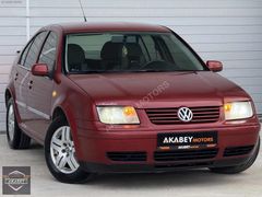 AKABEY MOTORS'DAN 1999 EMSALSİZ TEMİZLİKTE VW BORA