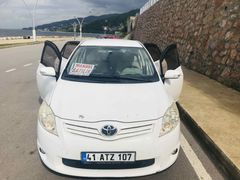 Sahibinden Toyota Auris 1.4 D-4D Comfort Plus 2011 Model  319.000 km Beyaz