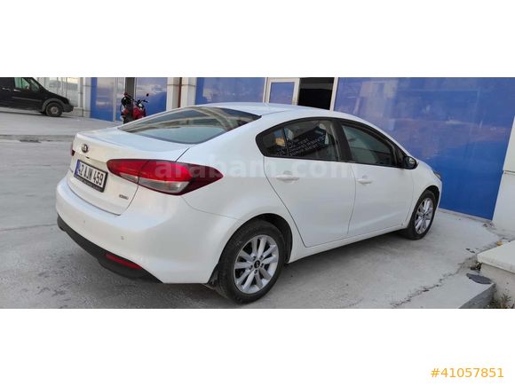 2017 KIA CERATO 1.6 CRDI CONCEPT OTOMATİK