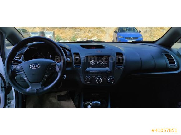 2017 KIA CERATO 1.6 CRDI CONCEPT OTOMATİK