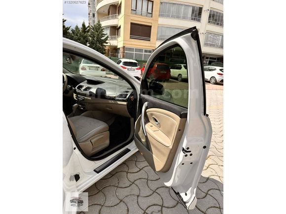 MEMURDAN 177.000 KM OTOMATİK