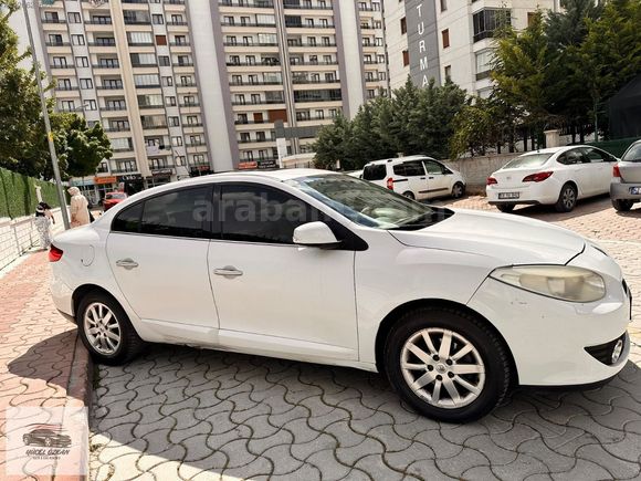 MEMURDAN 177.000 KM OTOMATİK