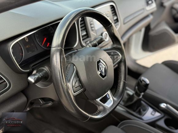 2021 RENAULT MEGAN BOYASIZ 1.3 TCE