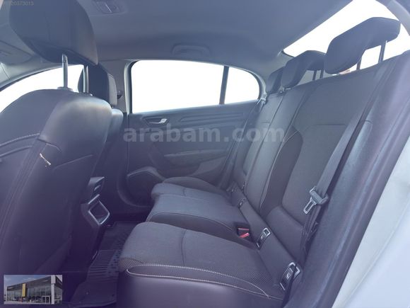 RENAULT GÜRSES'DE 2020 MEGANE 1.3 TCE JOY EDC