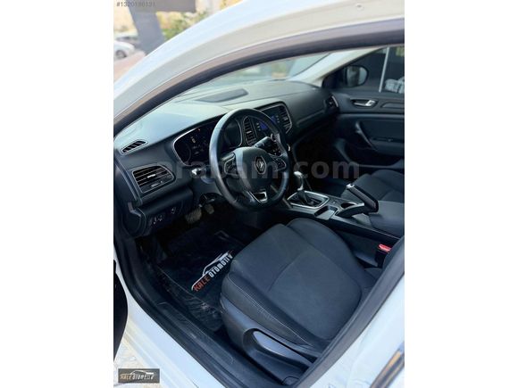 KALE'DEN 2022 MODEL DEĞİŞENSİZ OTOMATIK MEGANE