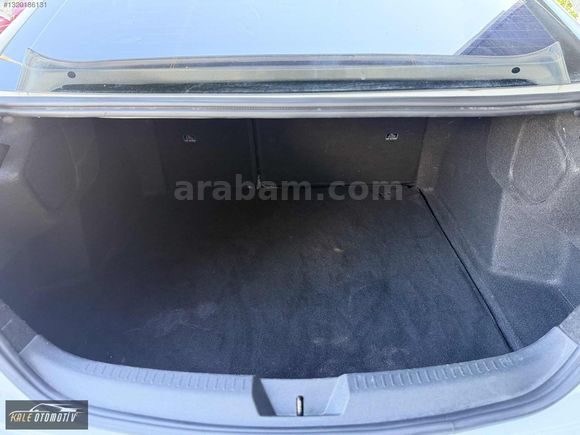 KALE'DEN 2022 MODEL DEĞİŞENSİZ OTOMATIK MEGANE