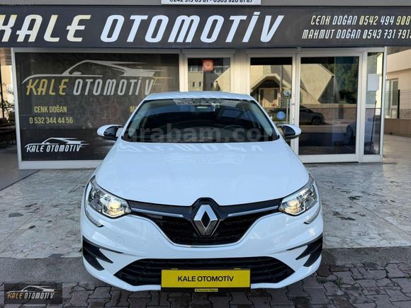 KALE'DEN 2022 MODEL DEĞİŞENSİZ OTOMATIK MEGANE
