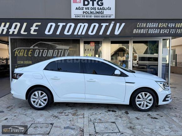 KALE'DEN 2022 MODEL DEĞİŞENSİZ OTOMATIK MEGANE