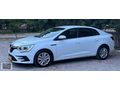 HATASIZ BOYASIZ TRAMERSİZ DÜŞÜK KM MEGANE 4