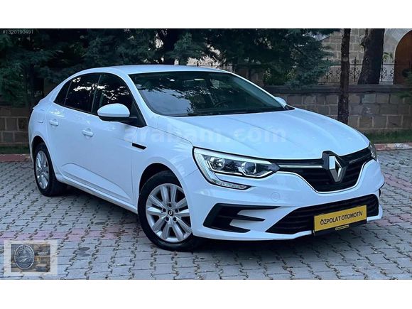 HATASIZ BOYASIZ TRAMERSİZ DÜŞÜK KM MEGANE 4