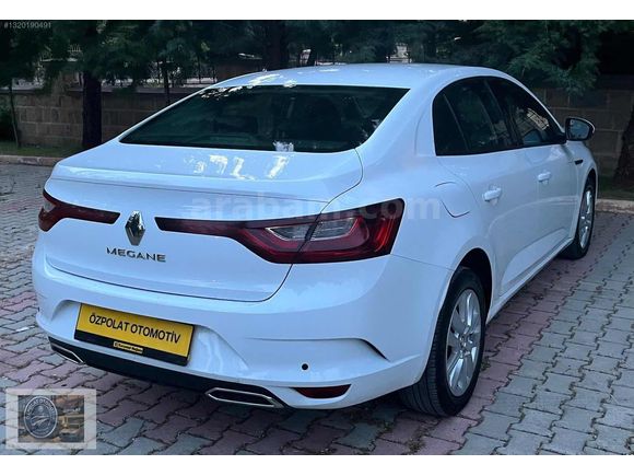 HATASIZ BOYASIZ TRAMERSİZ DÜŞÜK KM MEGANE 4