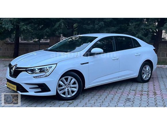 HATASIZ BOYASIZ TRAMERSİZ DÜŞÜK KM MEGANE 4