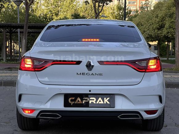 ÇAPRAK AUTO-RENAULT MEGANE 1.3TCE JOY HATASIZ EMSALSİZ 115.km
