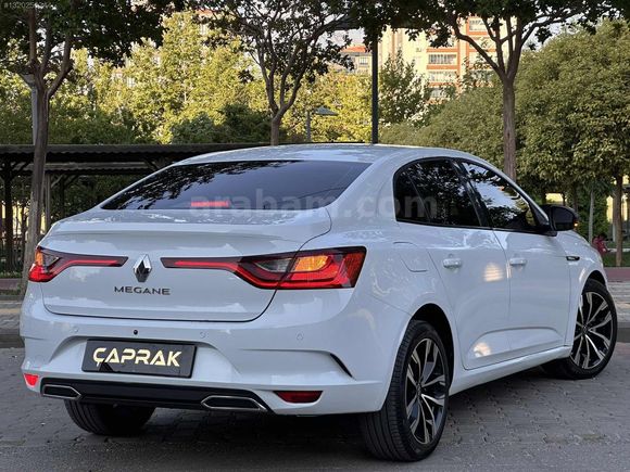 ÇAPRAK AUTO-RENAULT MEGANE 1.3TCE JOY HATASIZ EMSALSİZ 115.km