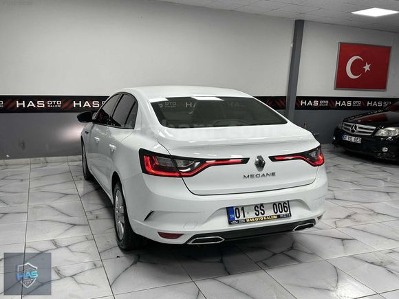 2021 HATASIZ BOYASIZ 78 BİN KM 1.3 TCE OTOMATİK MEGANE