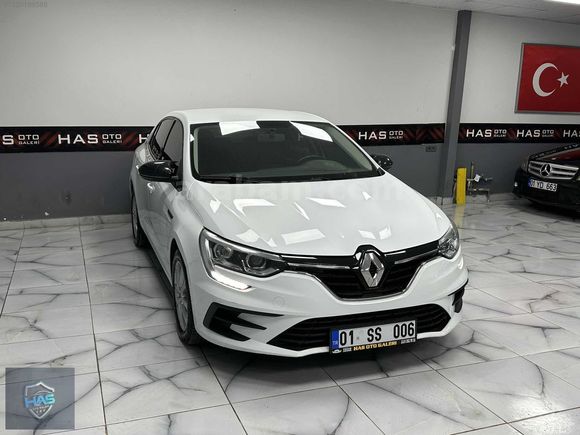 2021 HATASIZ BOYASIZ 78 BİN KM 1.3 TCE OTOMATİK MEGANE