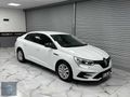 2021 HATASIZ BOYASIZ 78 BİN KM 1.3 TCE OTOMATİK MEGANE