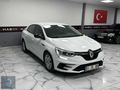 2021 HATASIZ BOYASIZ 78 BİN KM 1.3 TCE OTOMATİK MEGANE
