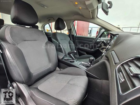 2022 MODEL 140 BİN KM DE BENZİN OTOMATİK