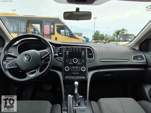 2022 MODEL 140 BİN KM DE BENZİN OTOMATİK