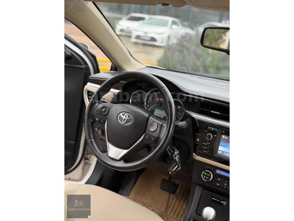 İLK SAHİBİNDEN 1.6 COROLLA LPG.Lİ BAKIMLI MASRAFSIZ