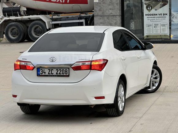 2014 MODEL TOYOTA COROLLA 1.6 ADVANCE "168" BİNDE CAM GİBİ