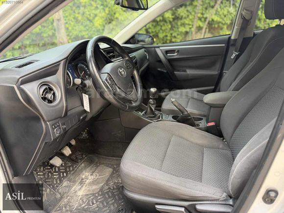 -ASİL PREMİUM-2017 COROLLA 1.6 ADVANCE BOYASIZ HATASIZ LPGLİ