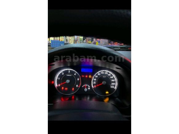 Sahibinden Hyundai Accent 1.5 CRDi Active 2010 Model
