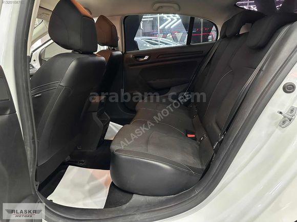 2021 MEGANE JOY 1.3 TCE EDC 140HP SERVİS BAKIMLI