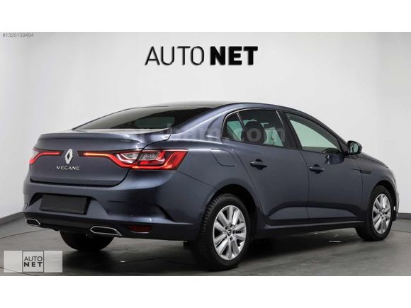 ORJİNAL 2022 MEGANE 1.3 TCE EDC JOY COMFORT