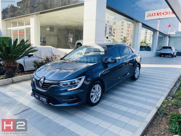 "H2'DEN"%2.00 KREDİ KAMPANYALI"2022 MEGANE TCE JOY COMFORT EDC