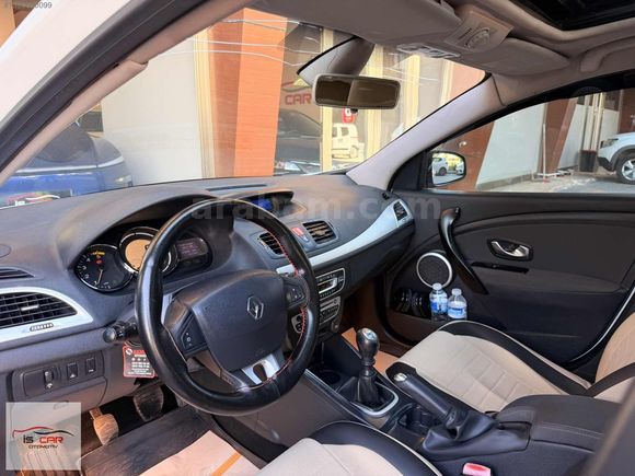 İS CAR 272.000KM+DEĞİŞENSİZ+CAM TAVAN+6 İLERİ+BAKIMLI!!