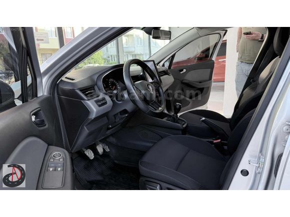 2020 RENUALT 1.0 SCE JOY 72BG 40.000 KM HATASIZ TESLA EKRANLI