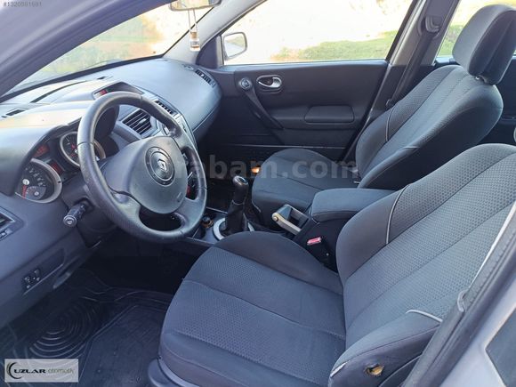 --- 2005 MODEL MEGANE 1.5 DCİ DİNAMİK - İLK SAHİP ---