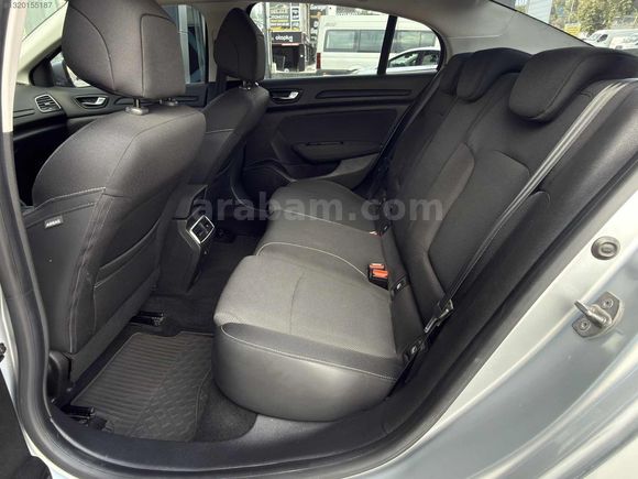 2023 RENAULT MEGANE TOUCH 1.3 TCE OTOMATİK 140 HP