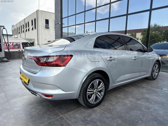 2023 RENAULT MEGANE TOUCH 1.3 TCE OTOMATİK 140 HP