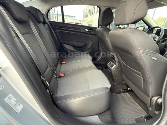 2023 RENAULT MEGANE TOUCH 1.3 TCE OTOMATİK 140 HP