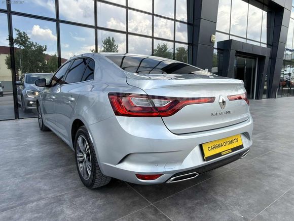 2023 RENAULT MEGANE TOUCH 1.3 TCE OTOMATİK 140 HP