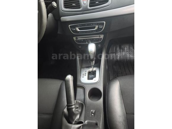RENAULT MEGANE 3 1.5 DCI EDC DYNAMIQUE OTOMATİK