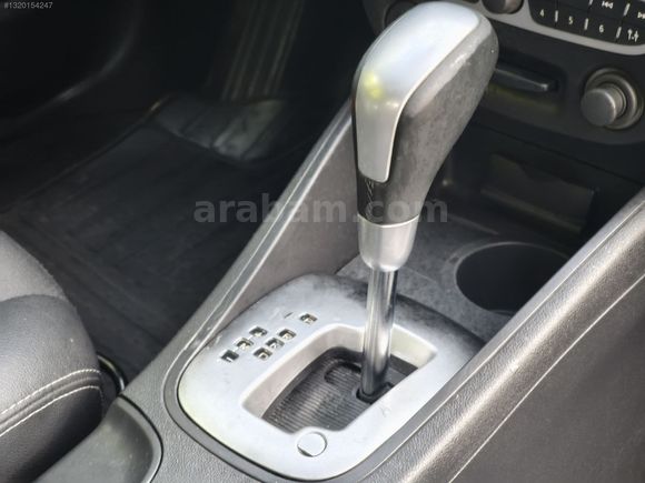 RENAULT MEGANE 3 1.5 DCI EDC DYNAMIQUE OTOMATİK