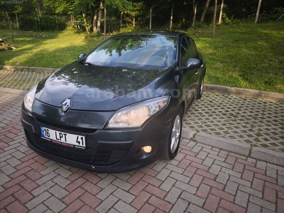 RENAULT MEGANE 3 1.5 DCI EDC DYNAMIQUE OTOMATİK