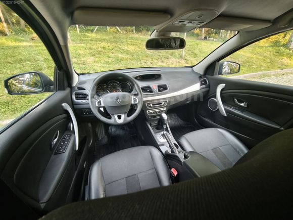 RENAULT MEGANE 3 1.5 DCI EDC DYNAMIQUE OTOMATİK