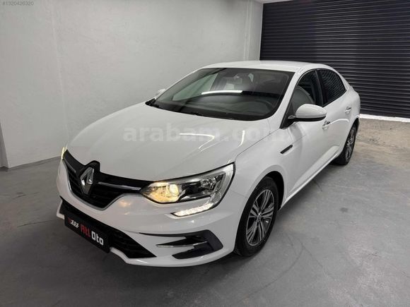 2023 1.3 TCE TOUCH EDC OTOMATİK 80 BİNDE GARANTİLİ